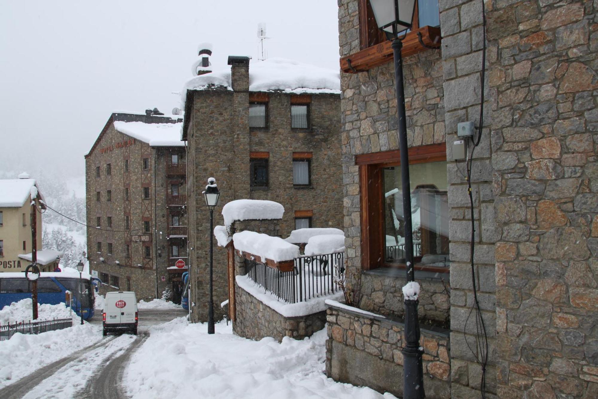 Hotel Soldeu Maistre Exterior photo